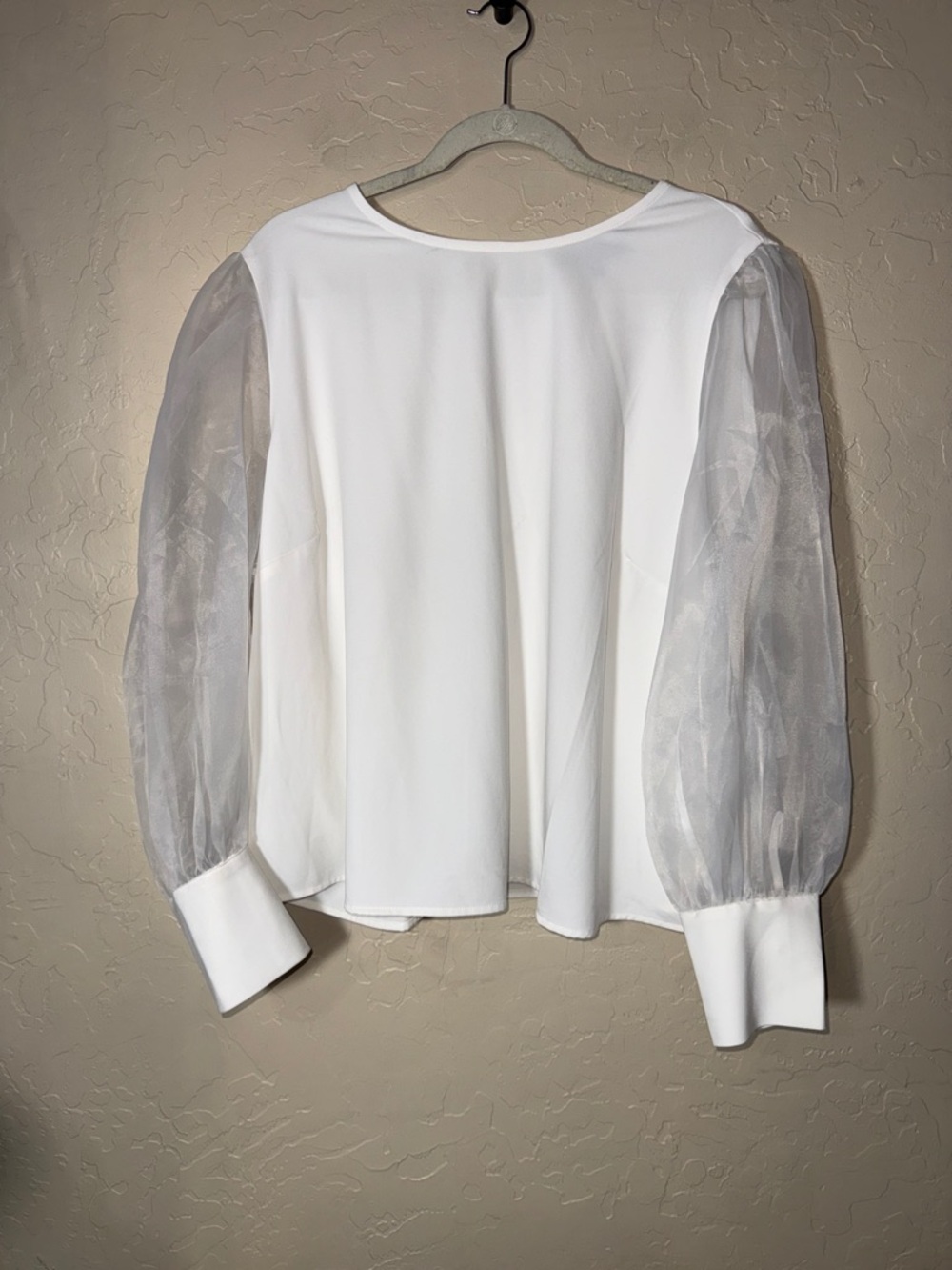 Eloquii white sheer puff sleeve blouse size 20. NWT